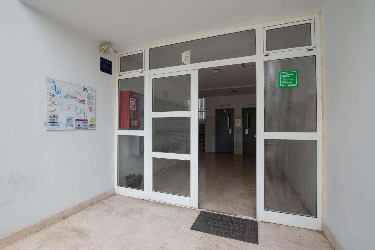 Apartman Grof Split Extérieur photo